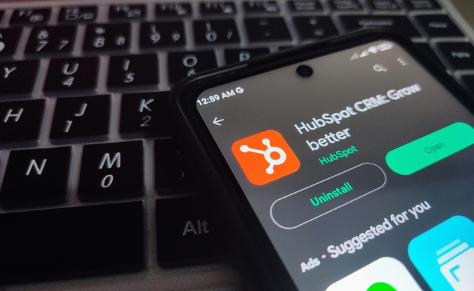 Hubspot, plicación de CRM y marketing automation